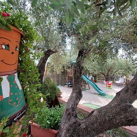 Parco Esmeralda - Family Residence E Breakfast Marina di Camerota Exteriör bild
