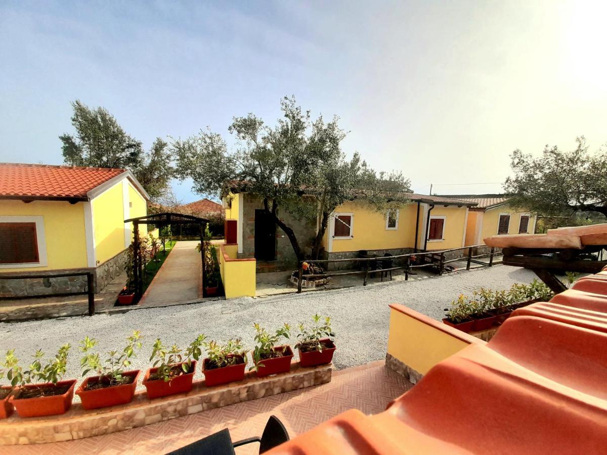 Parco Esmeralda - Family Residence E Breakfast Marina di Camerota Exteriör bild