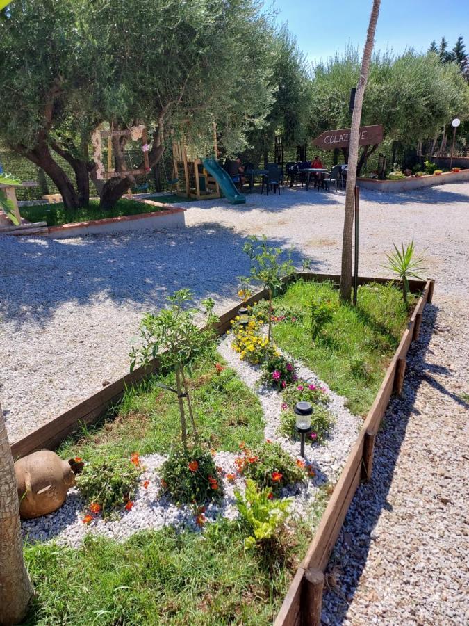 Parco Esmeralda - Family Residence E Breakfast Marina di Camerota Exteriör bild