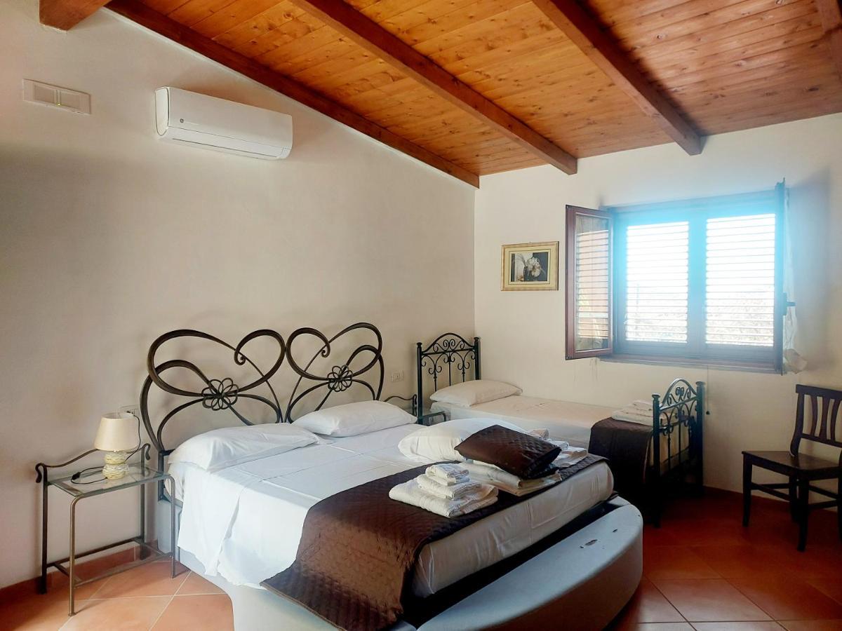 Parco Esmeralda - Family Residence E Breakfast Marina di Camerota Exteriör bild