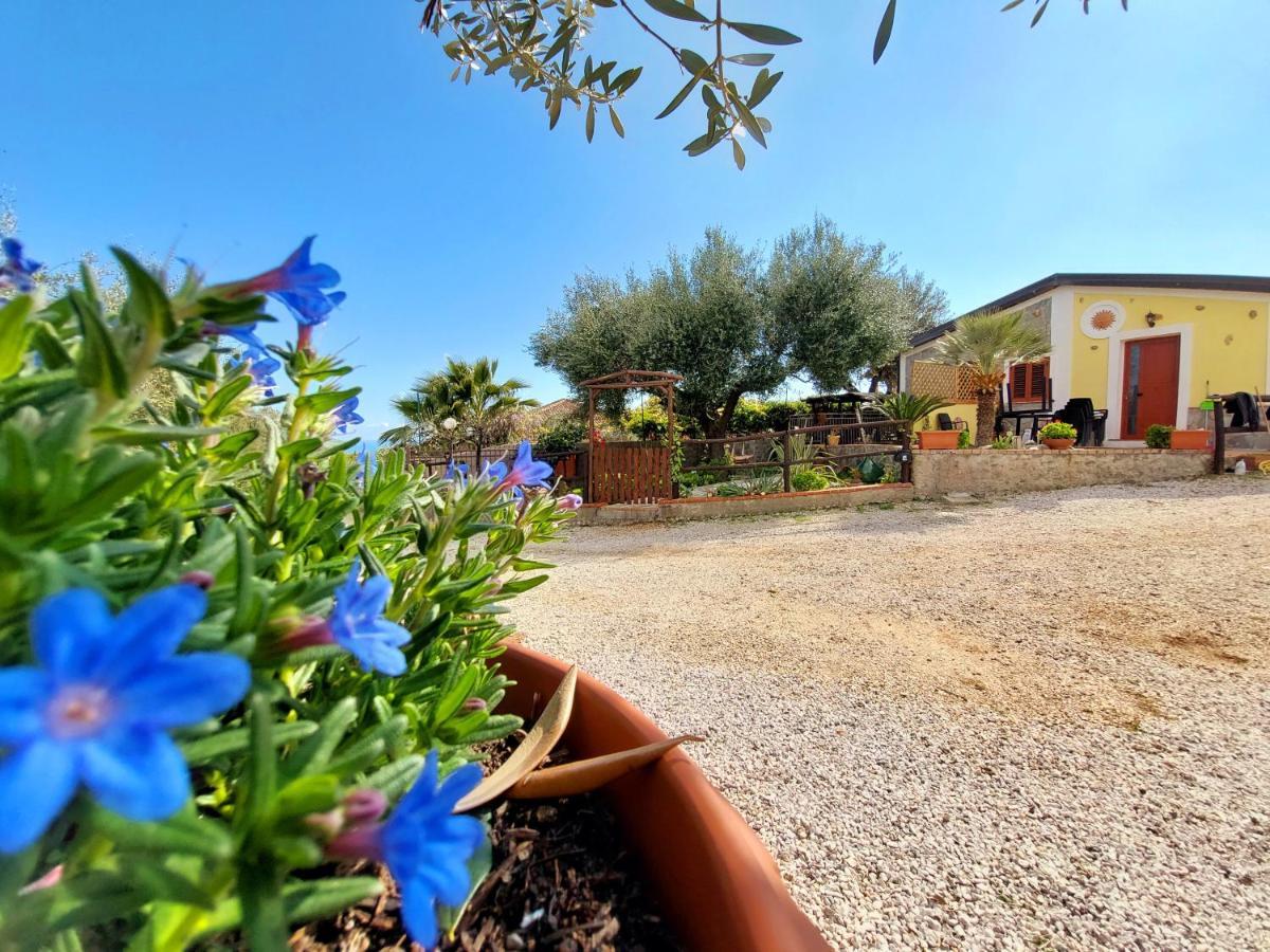 Parco Esmeralda - Family Residence E Breakfast Marina di Camerota Exteriör bild