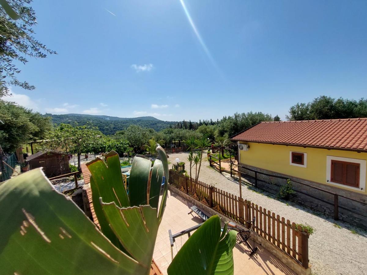 Parco Esmeralda - Family Residence E Breakfast Marina di Camerota Exteriör bild