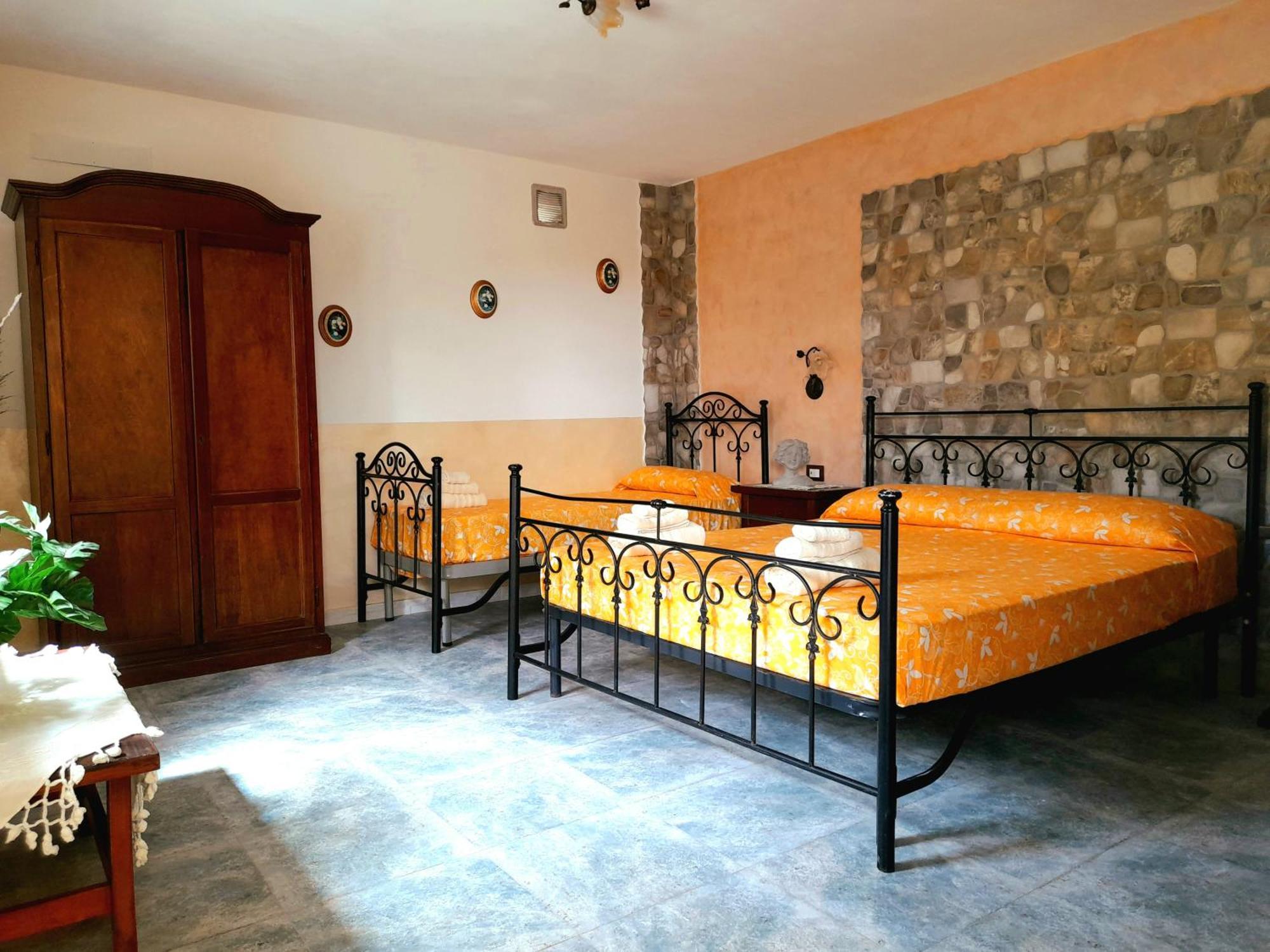 Parco Esmeralda - Family Residence E Breakfast Marina di Camerota Rum bild